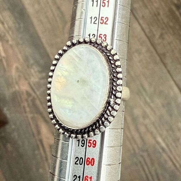 Stunning Rainbow Moonstone Ring Large Oval Cabochon Sterling Silver Size 7 New - Picture 4 of 8